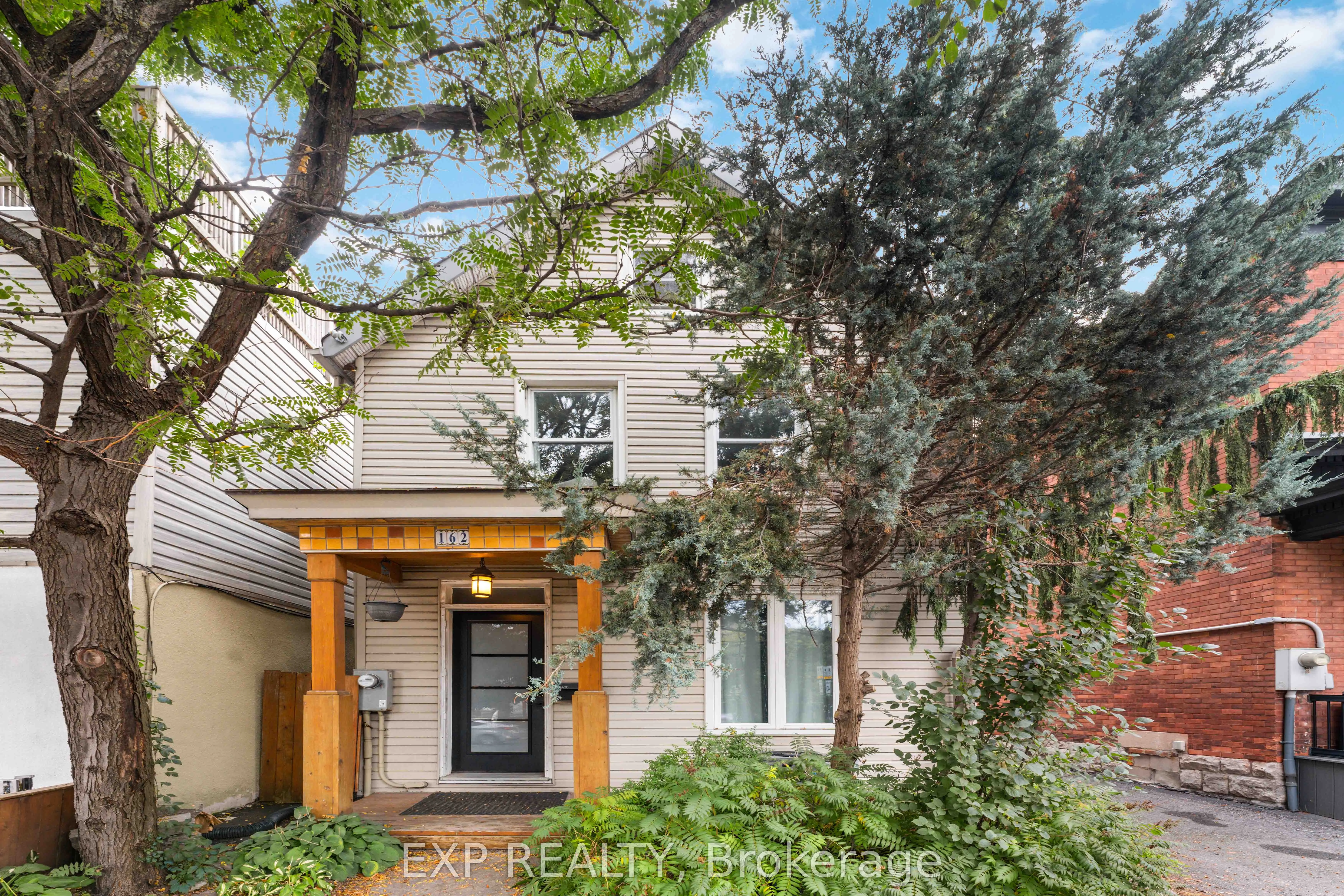 162 KING EDWARD Avenue, ON K1N 7L3