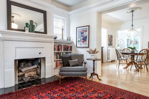 180 Elizabeth Street, ON N5A 4Z3