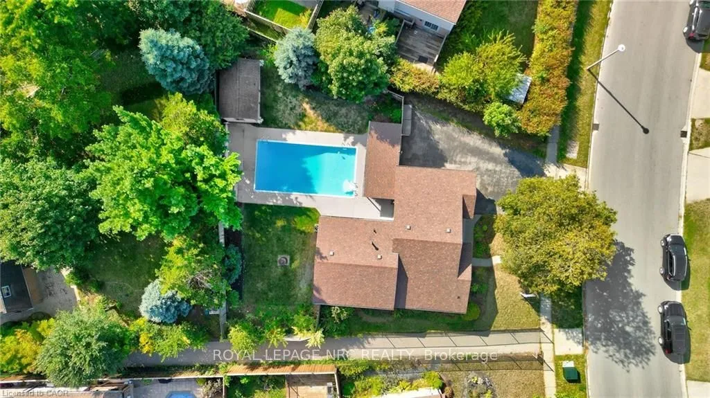 23 Bismark Drive, ON N1S 4E6