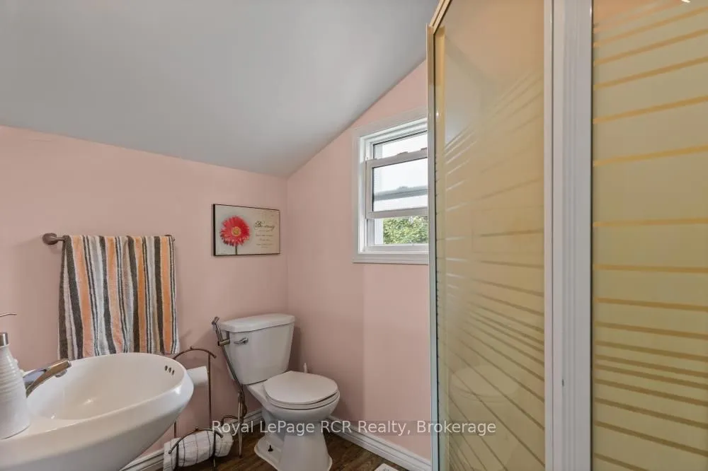 45001 Lakelet Road, ON N0G 1M0