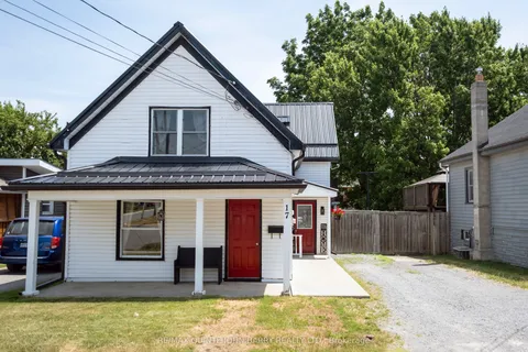 17 James Street, ON K8V 2W8