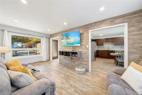 22 Pleasant Grove Terrace, ON L3M 5G8