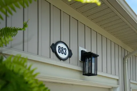 883 Cook Crescent, ON L9V 3V1