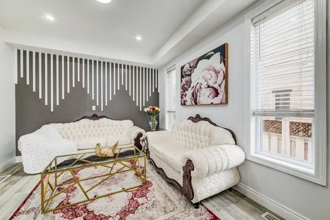 617 Thorndale Drive, ON N2T 0A9