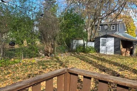 664 Park Street, ON K9H 4S3