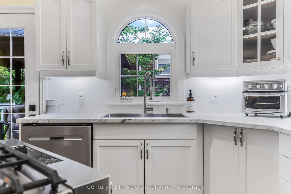 244 Summerhill Road, ON N0H 2L0