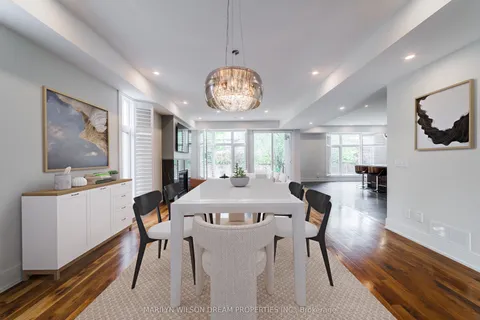 377 Crestview Road, ON K1H 5G7