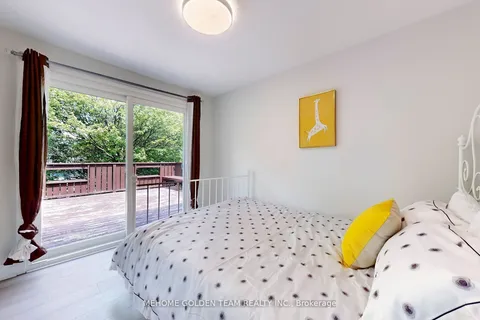 68 Amos Avenue, ON N2L 5G3