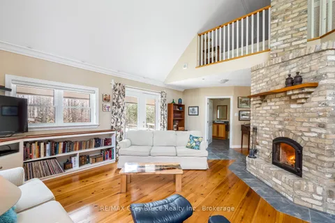 20 Maple Drive, ON N0H 1Z0