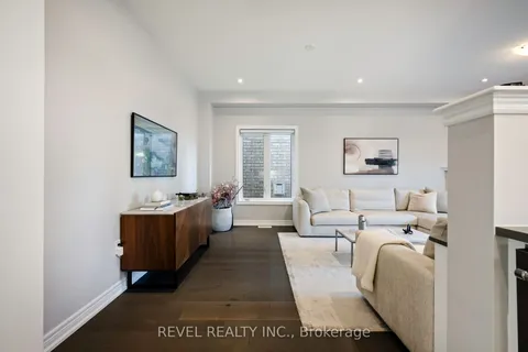 693 Mcmullen Street, ON L9V 3X4