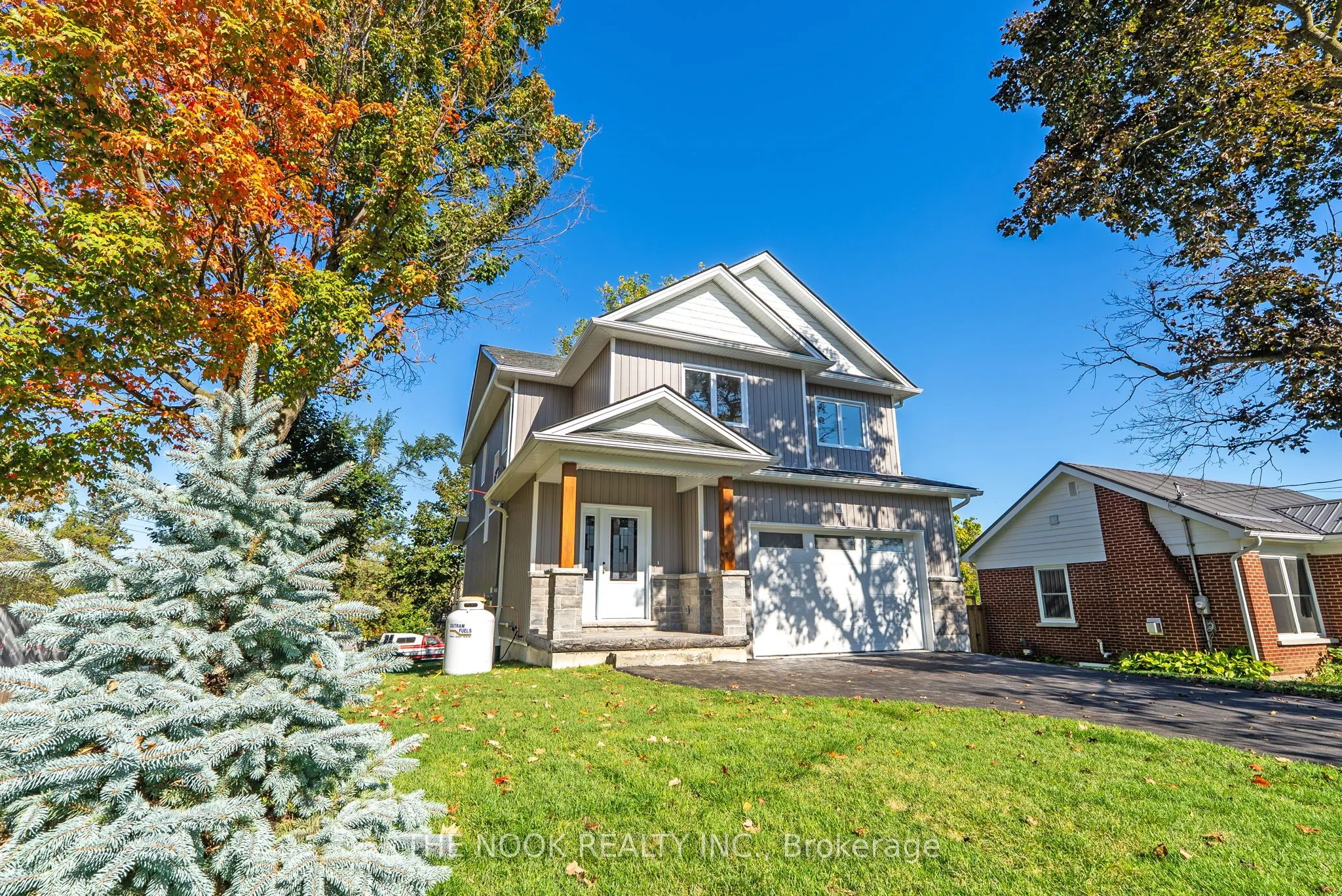 50 Russell Street, ON K9V 2A6