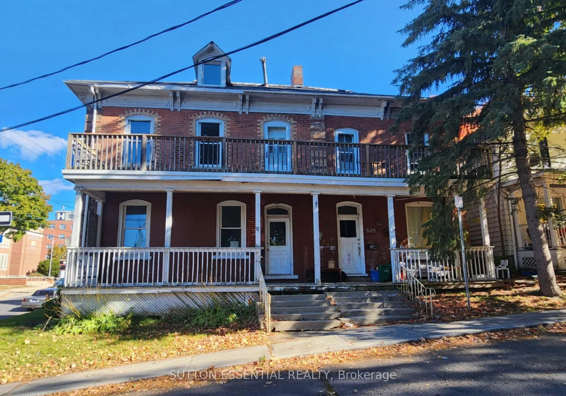 109-111 Orchard Street, ON K6V 2J9