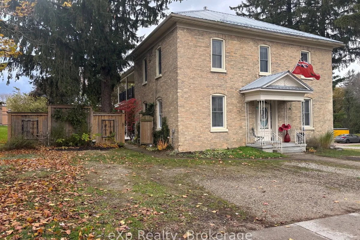 16 Peter Street, ON N0G 2J0