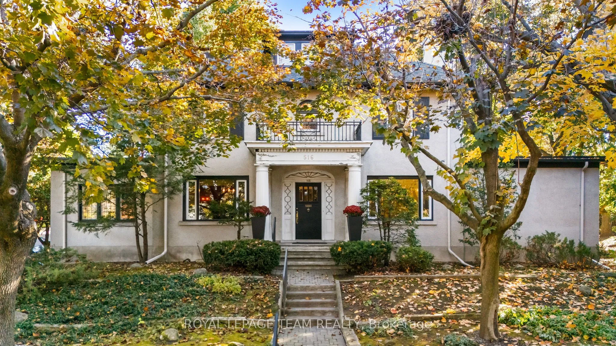 516 Kenwood Avenue, ON K2A 0L6