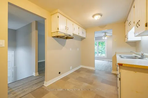 14 Ventura Drive, ON L2R 7H5