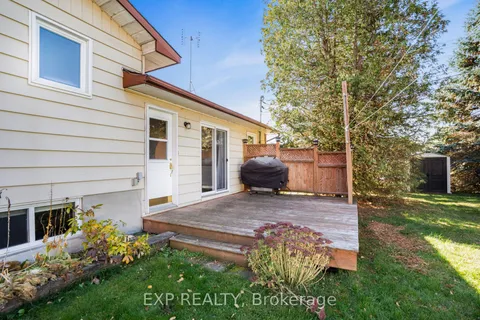 5 ALBERT Street, ON K0A 1M0