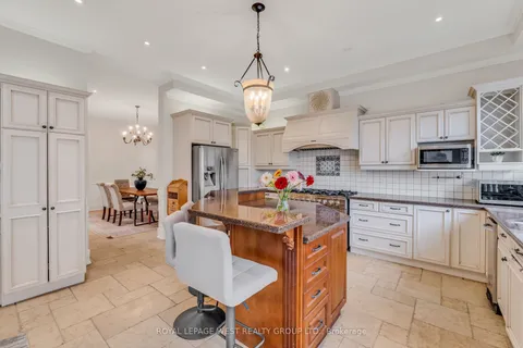 35 Playfair Court, ON L9K 1R6