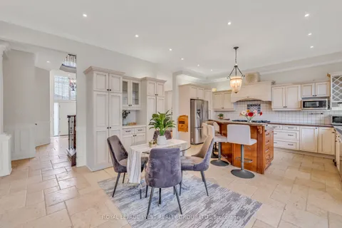 35 Playfair Court, ON L9K 1R6