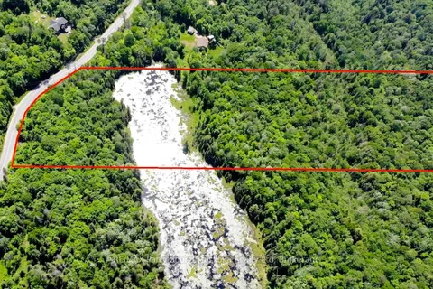 1025 520N Highway, ON P0A 1G0