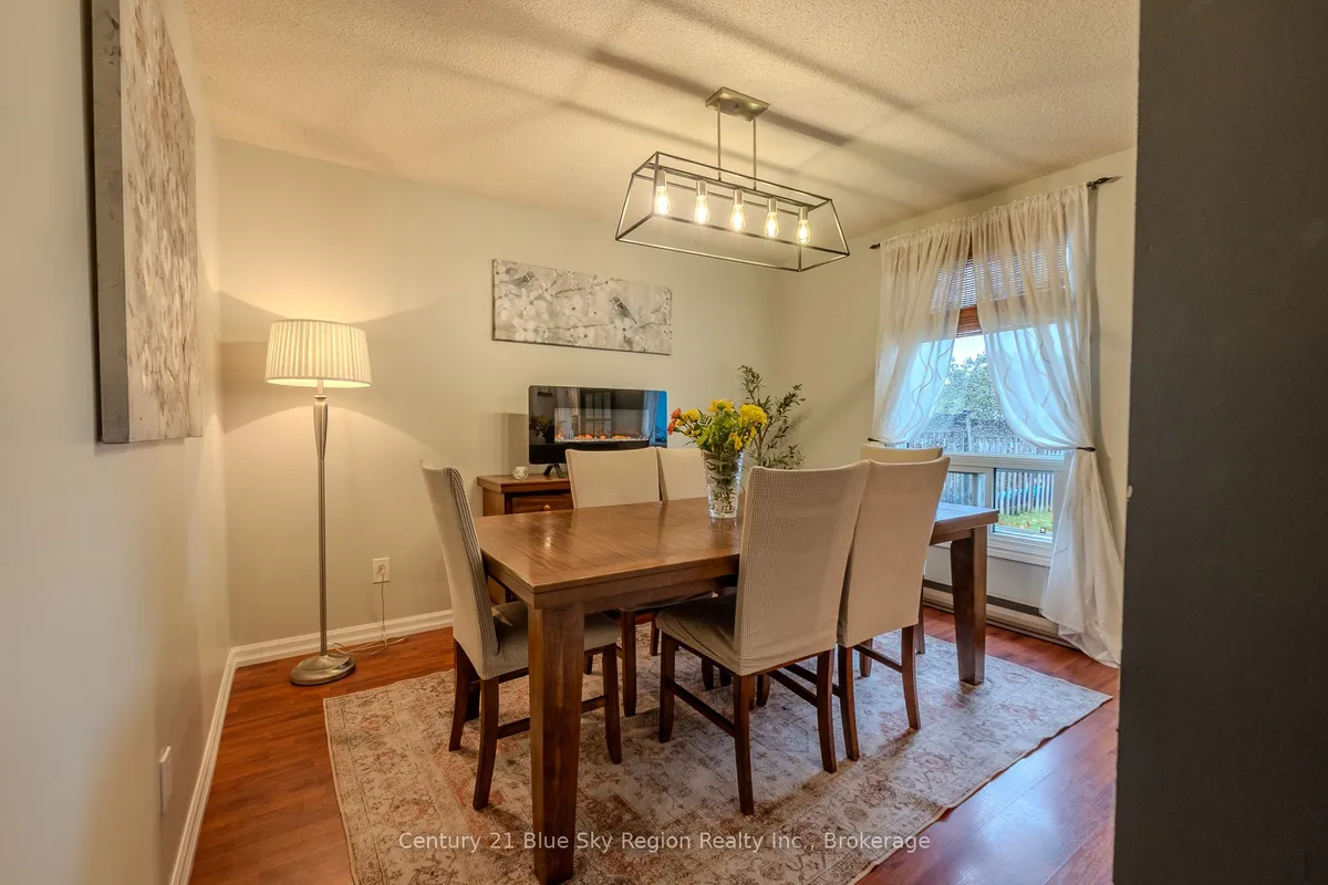 22 Kathryn Crescent, ON P1B 8P4