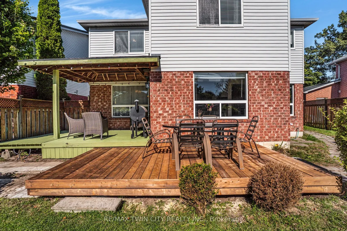 795 Saginaw Parkway, ON N1T 1R3