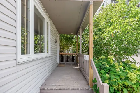 240 Garneau Street, ON K1L 7T8