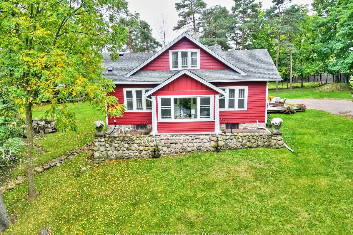 3426 KING Street, ON L0R 2C0