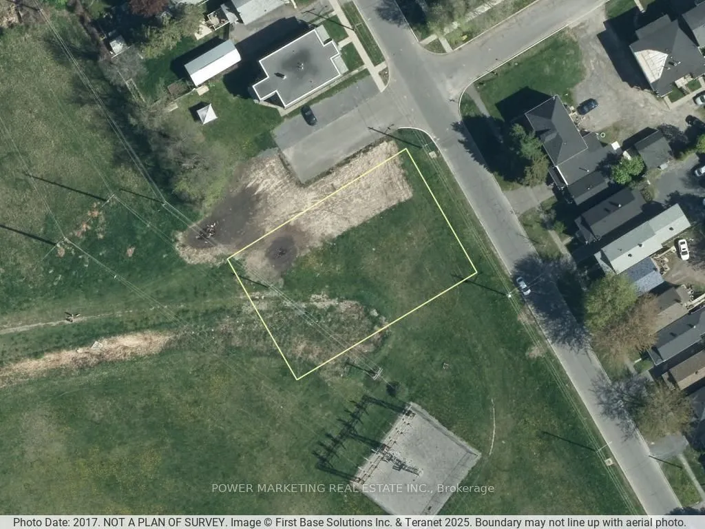 19 DANIS Avenue, ON K6H 5E3