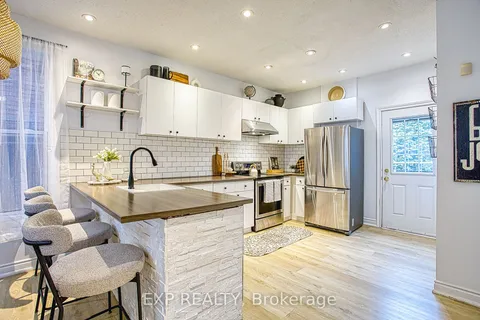 82 Ashley Street, ON L8L 5T1