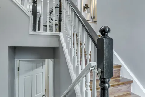 79 SUNRISE Crescent, ON N5V 4V8