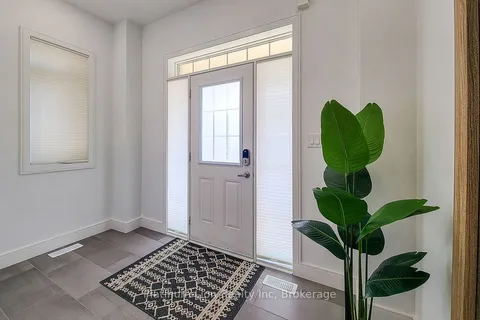 87 Mcknight Avenue, ON L8B 0T8