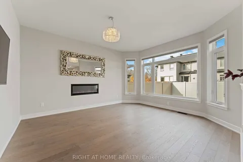 203 Osterley Way, ON K2S 2N6