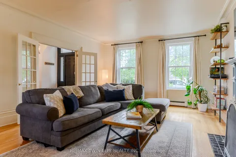 35 Egerton Street, ON N3T 4L4