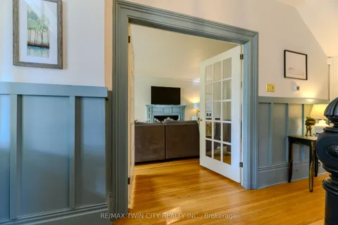 35 Egerton Street, ON N3T 4L4