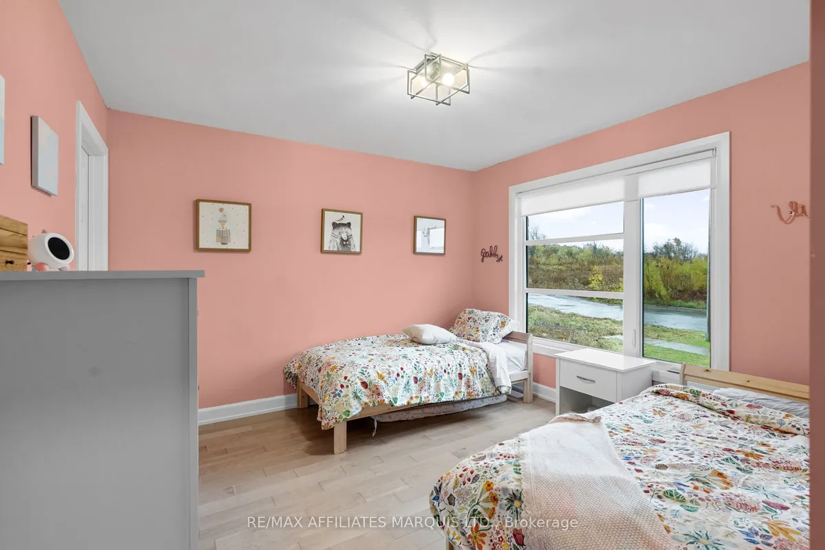 2341 Crewson Court, ON K6H 0H9