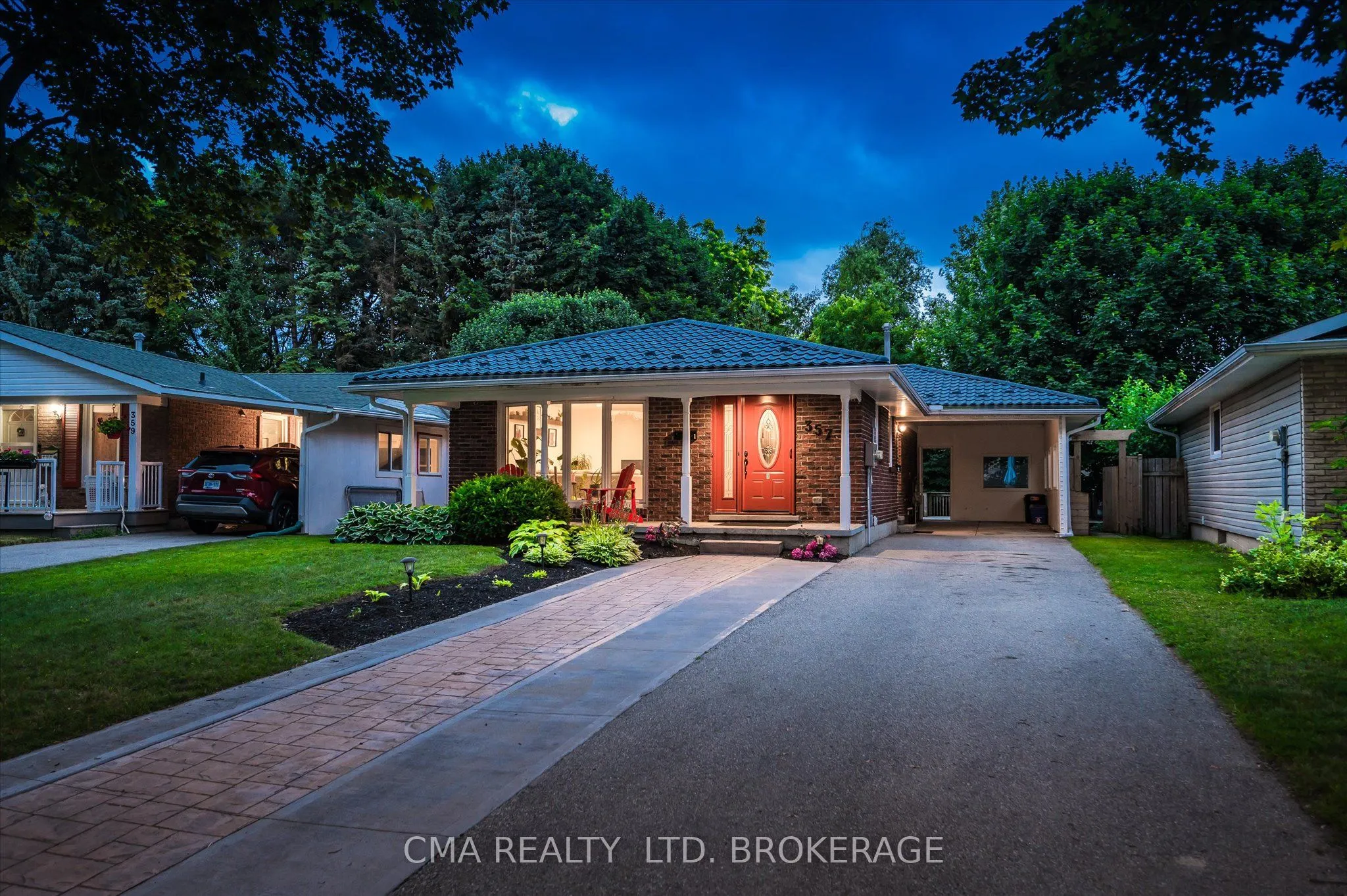 357 Grangewood Drive, ON N2K 2E4