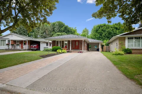 357 Grangewood Drive, ON N2K 2E4