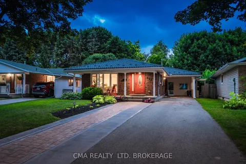 357 Grangewood Drive, ON N2K 2E4