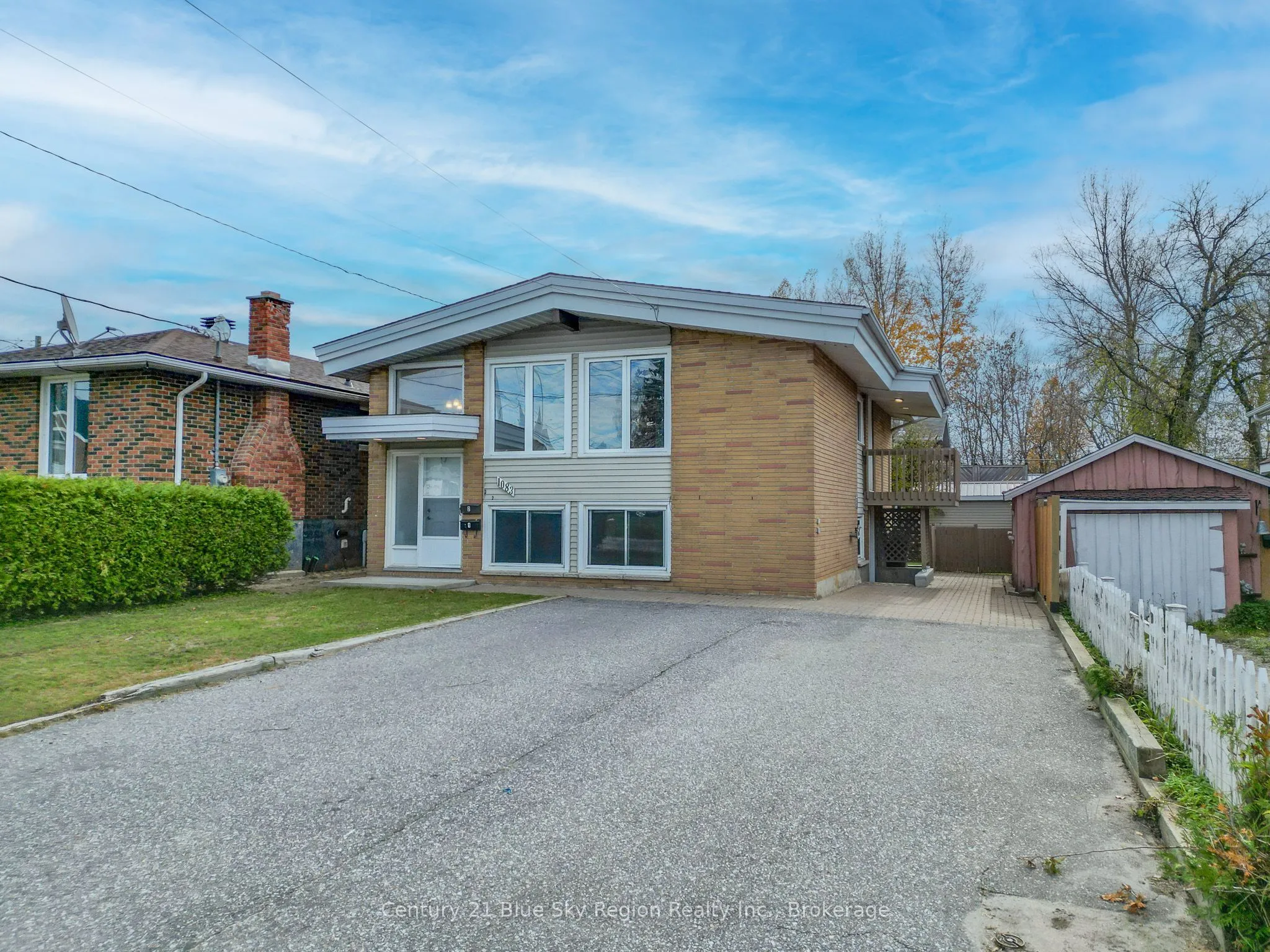 1083 Metcalfe Street, ON P1B 2R2