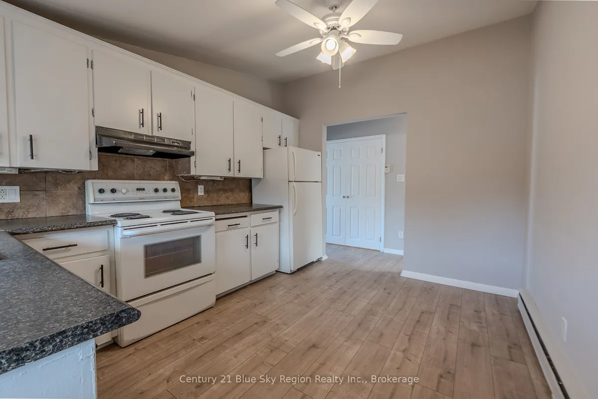 1083 Metcalfe Street, ON P1B 2R2