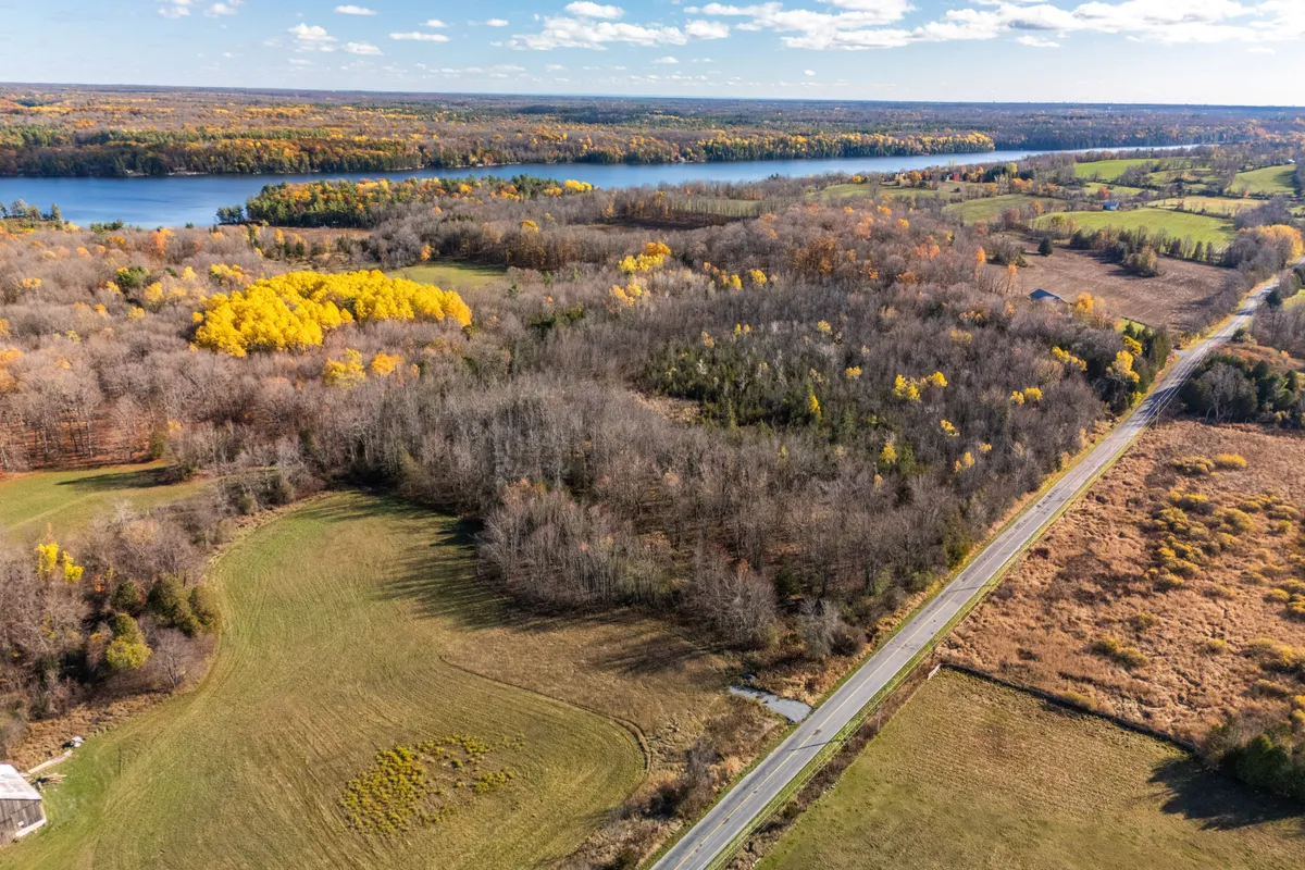 3522 Holleford Road, ON K0H 1W0