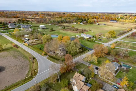 5416 Beach Road, ON L0S 1R0