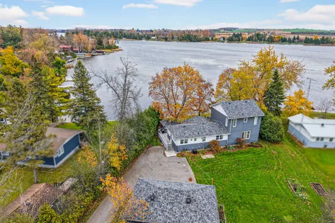 19 Charlotte Crescent, ON K0L 2W0