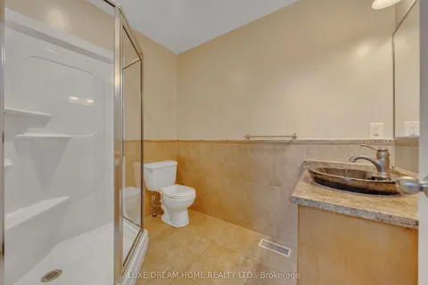 2 CHICORY Crescent, ON L2R 0A5