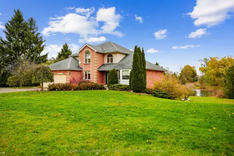 18 Skye Valley Drive, ON K9A 0Z1