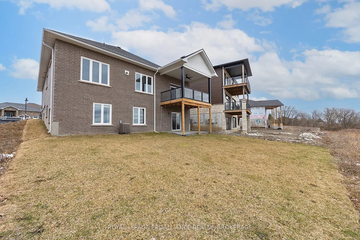 1245 Carfa Crescent, ON K7P 0M7