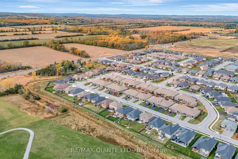 44 Covington Crescent, ON K8N 0E8