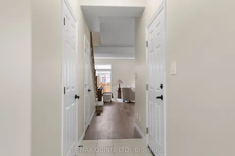 15 Miramichi Street, ON K8N 0T3