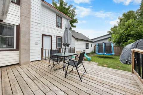 18 Cockburn Street, ON K7H 2A9