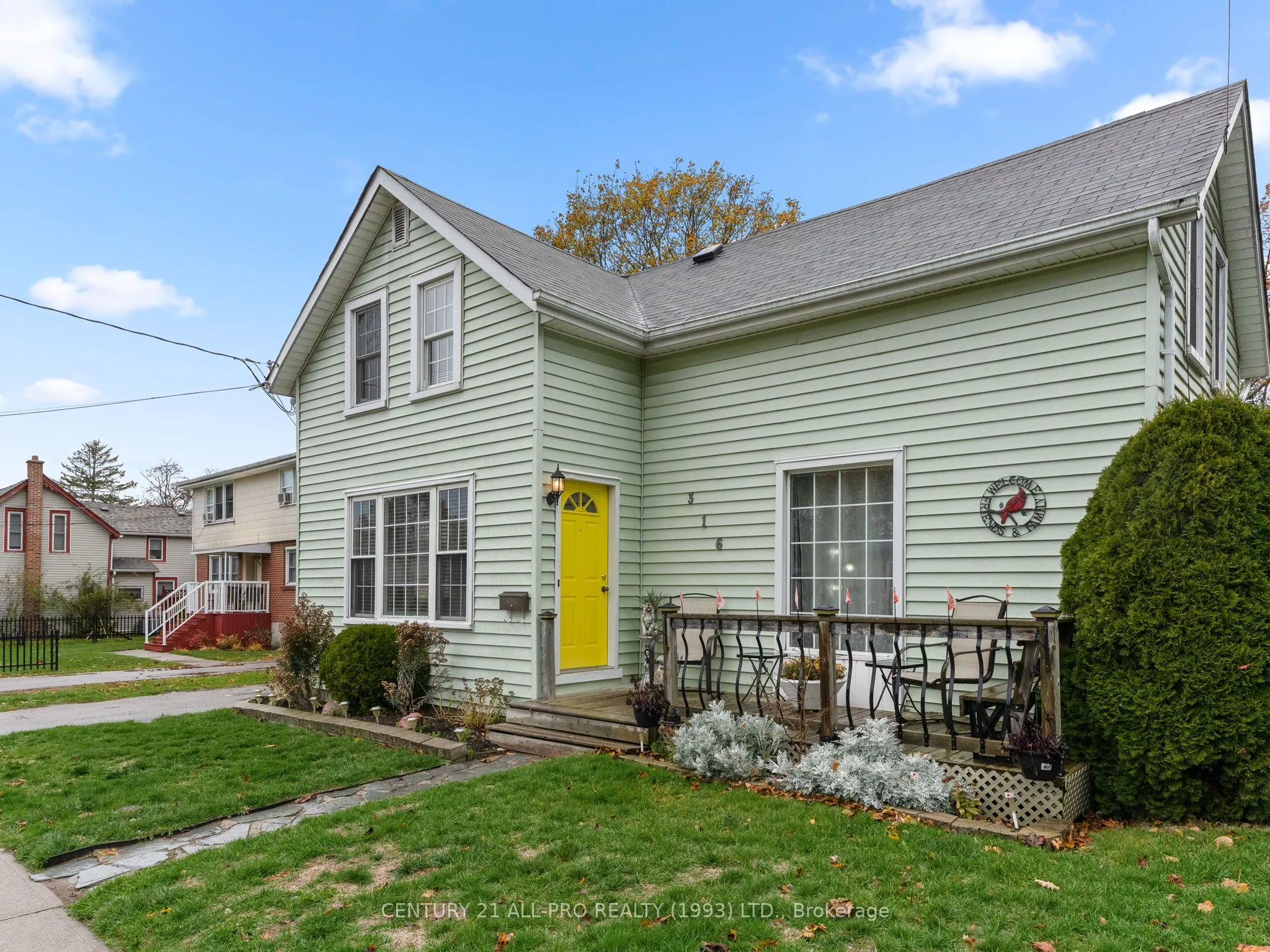 316 Tweed Street, ON K9A 2R9